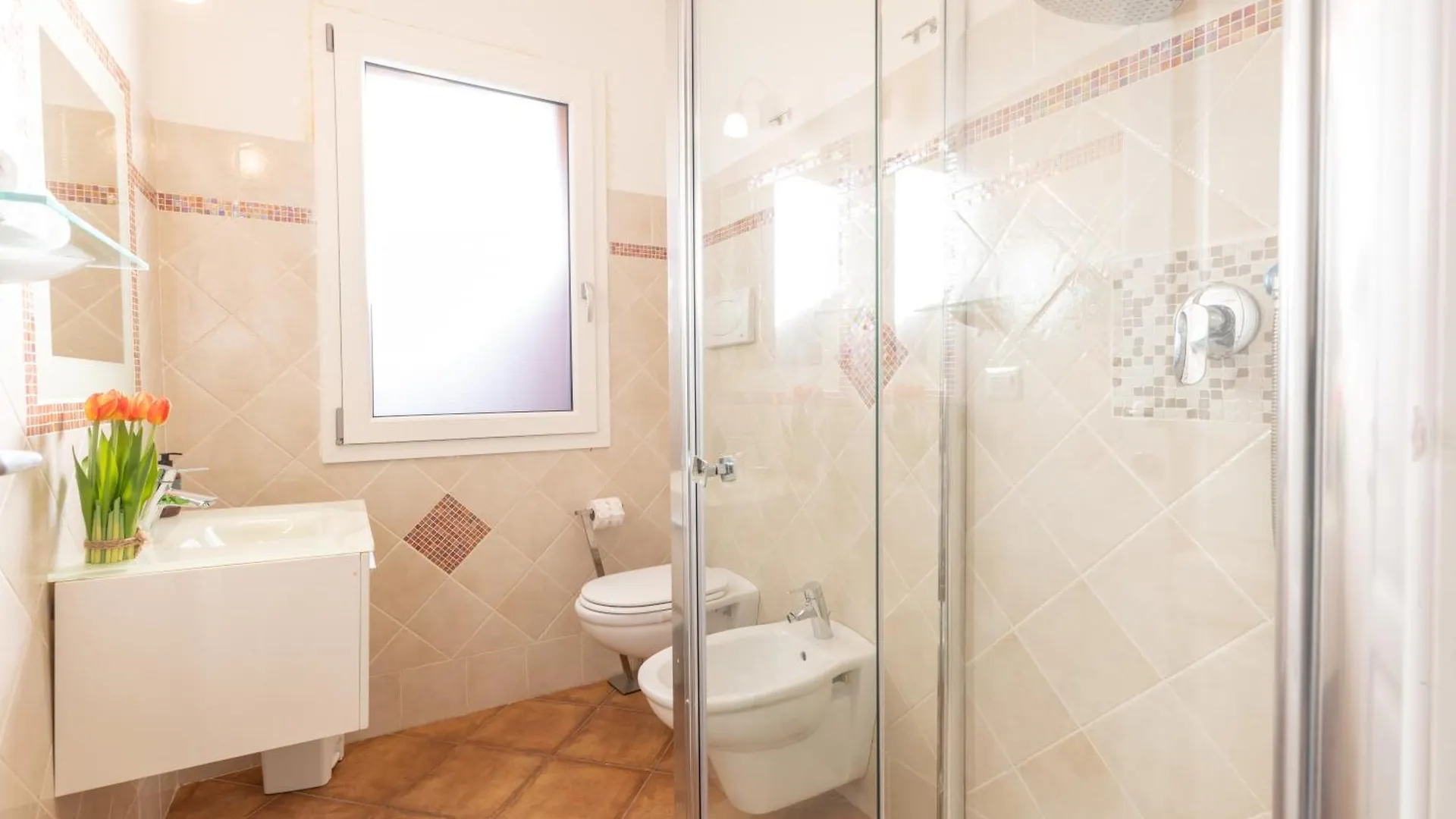 Ad Suite Ventimiglia Olbia 0*,  Itálie